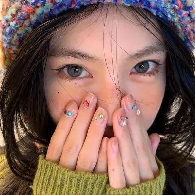 阴差阳错成了老板的女仆